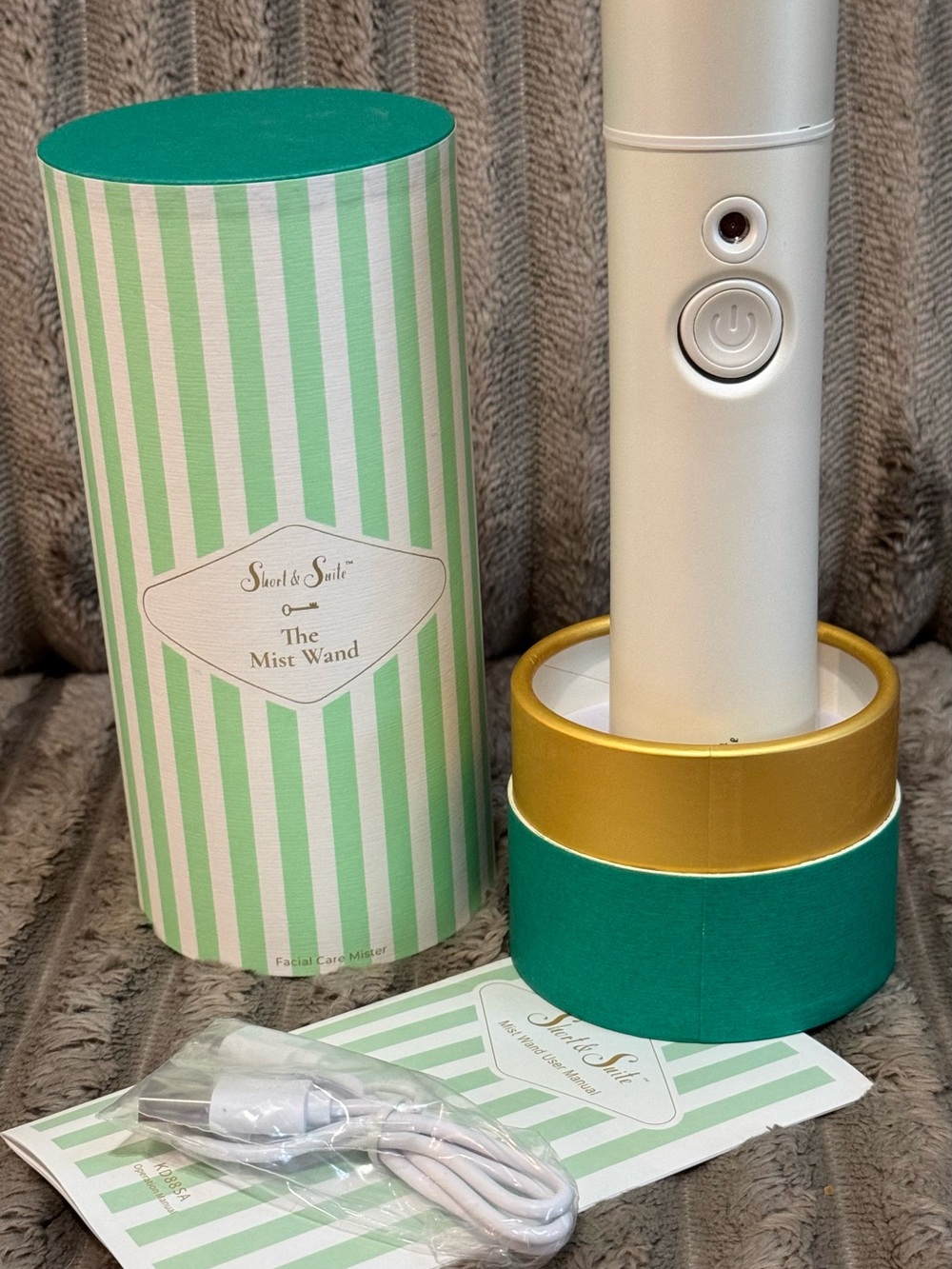 Short & Suite The Mist Wand Brand New and Sealed Facial Mister